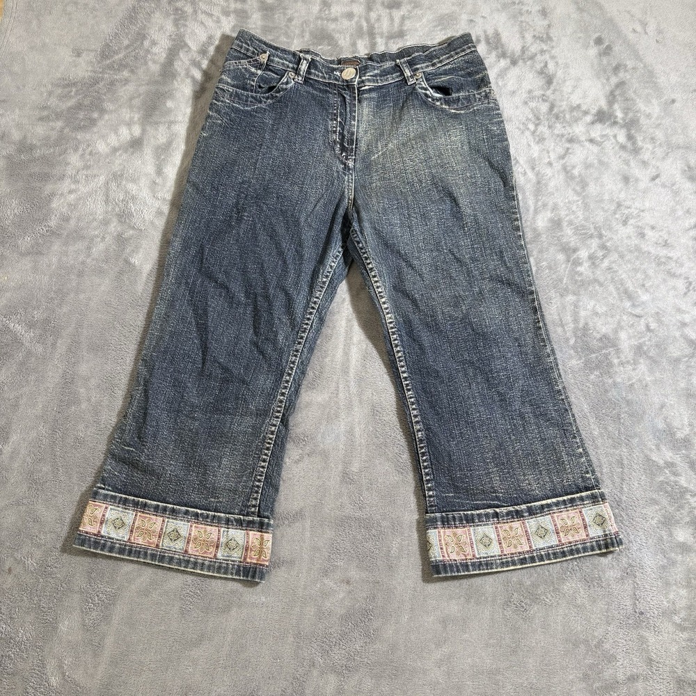 Westwood Jeans & Co Embroidered Cuffs Capri Y2K Pants Size 34 Dark Wash